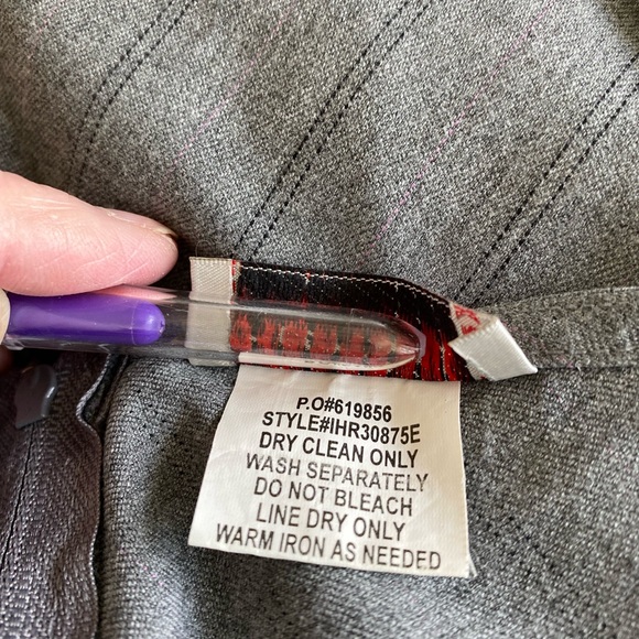 Heart soul Floral Embroidered Women's A line Skirt Grey and Pink trim Sz L - Picture 6 of 6